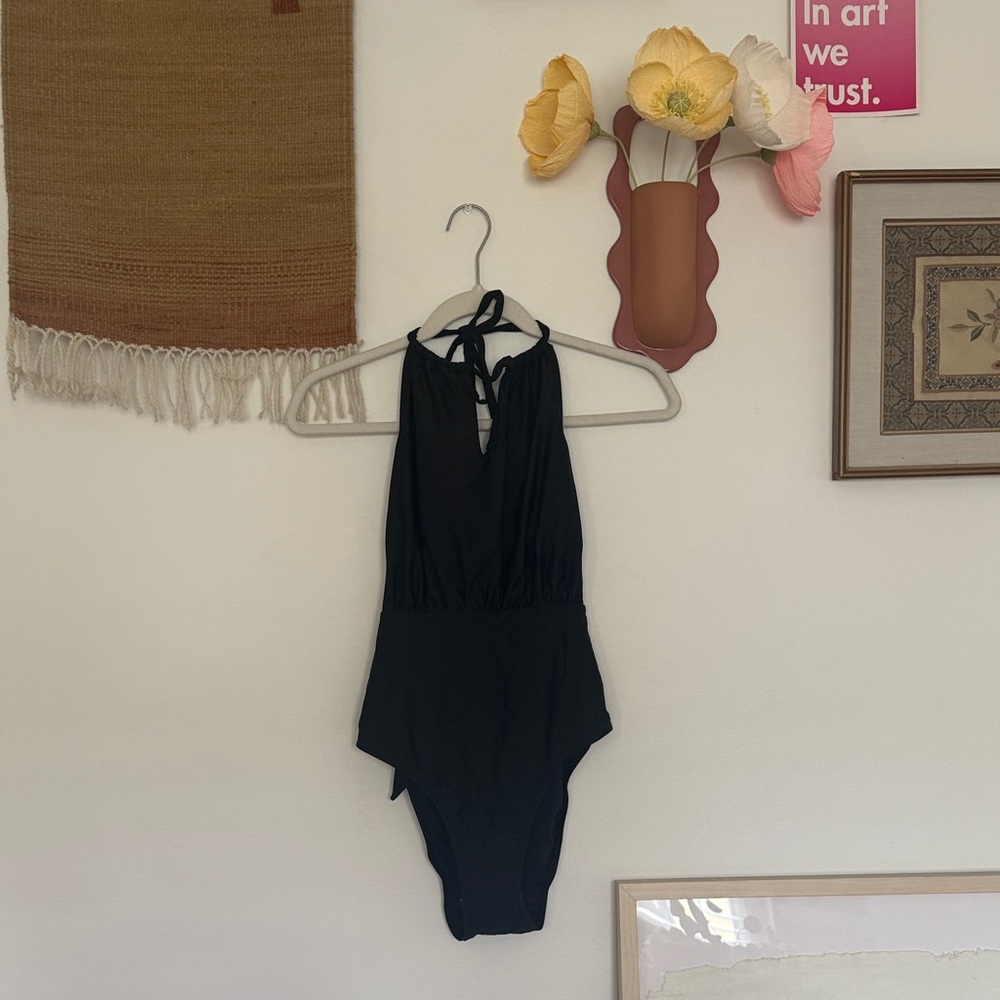 Cupshe Classic Black Halter One-Piece Swimsuit